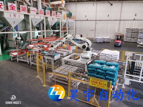 企業(yè)選擇全自動(dòng)碼垛機(jī)的理由是什么？